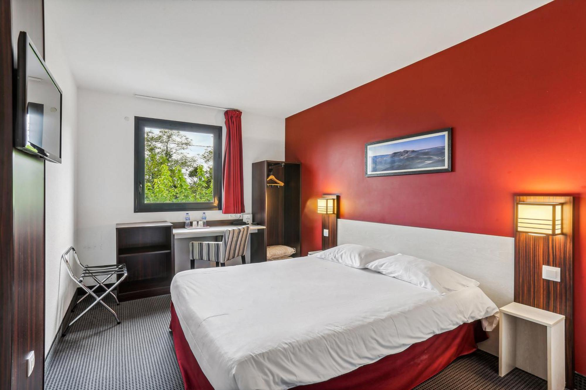Hotel Akena La Ferte Bernard Cherré Buitenkant foto